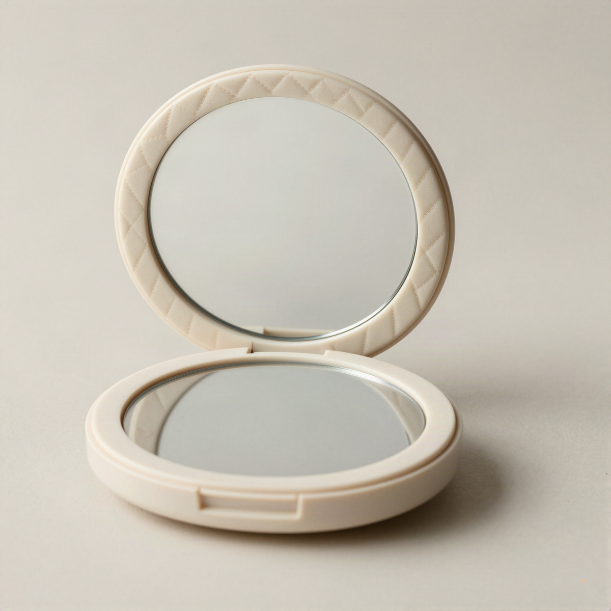 Compact Mirror in Quilted Case